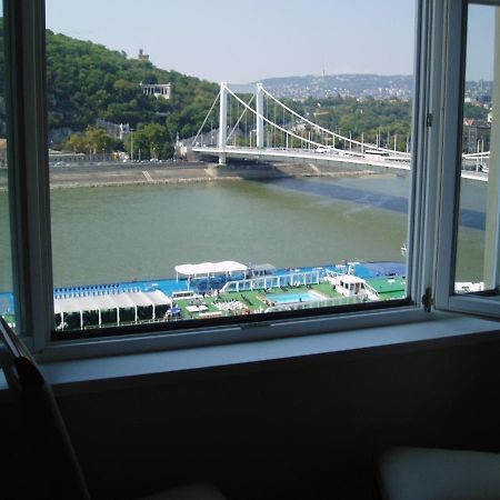 Ferienwohnung Danube View Budapest Exterior foto